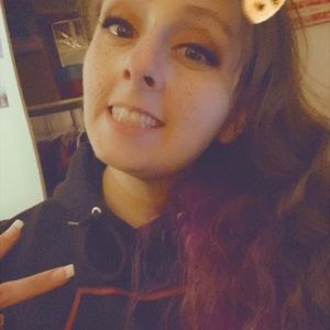 Meet your Posher, Annie